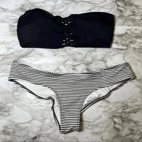 Victoria’s Secret two piece swimsuit, size Small - Picture 4 of 7